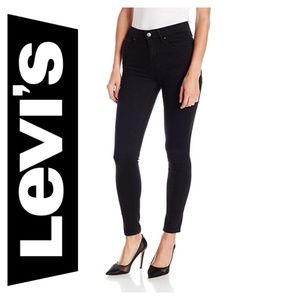 NWOT Levi's 721 High Rise Jeans Skinny Soft Black
